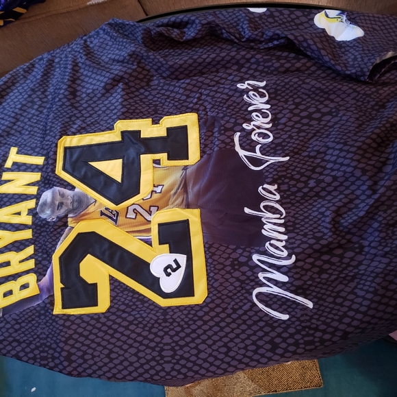 COPY - Men's Lakers jersey #24 Kobe Bryant - Picture 2 of 2